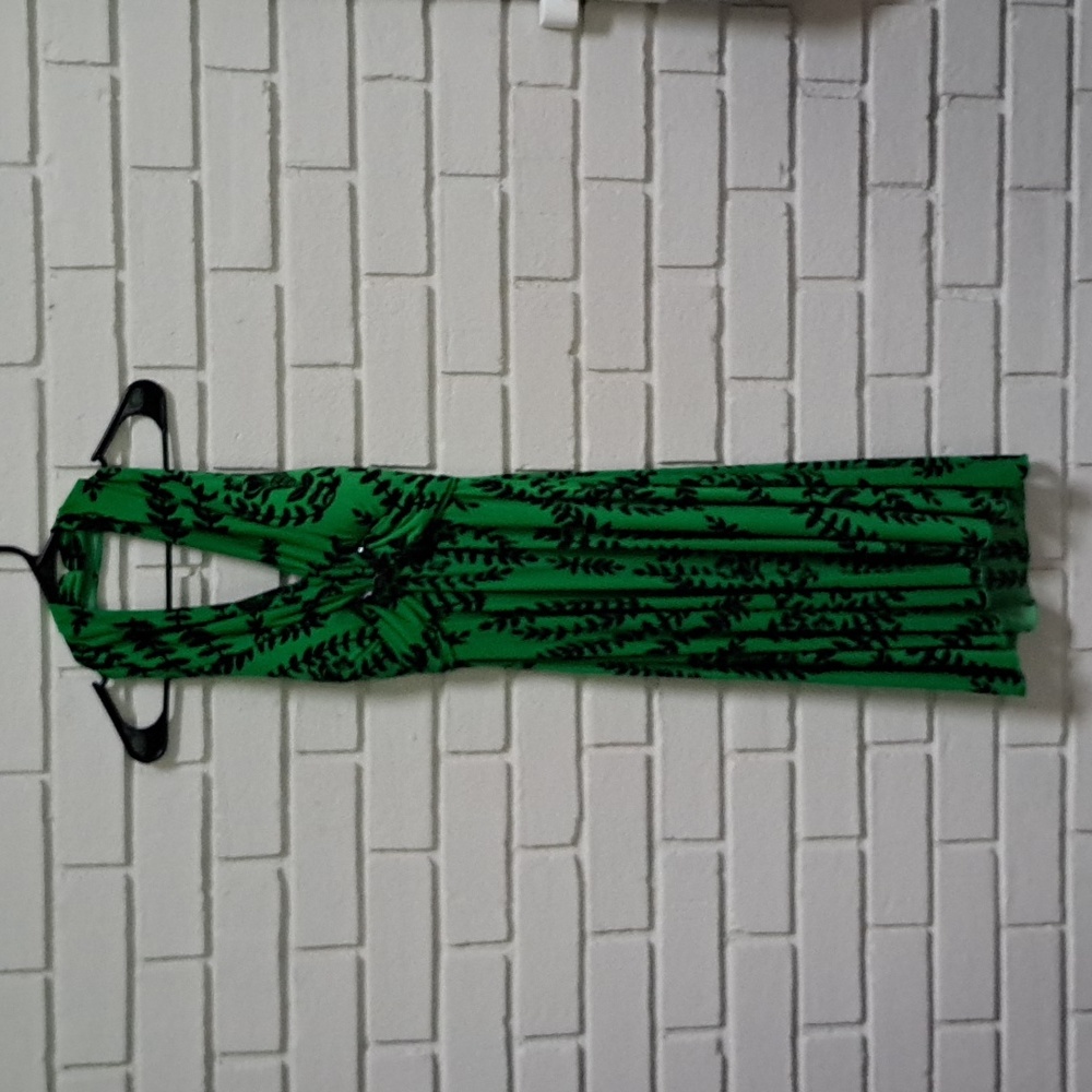My Michelle Green/Black Gem Detail Formal Halter Dress. Size Medium
